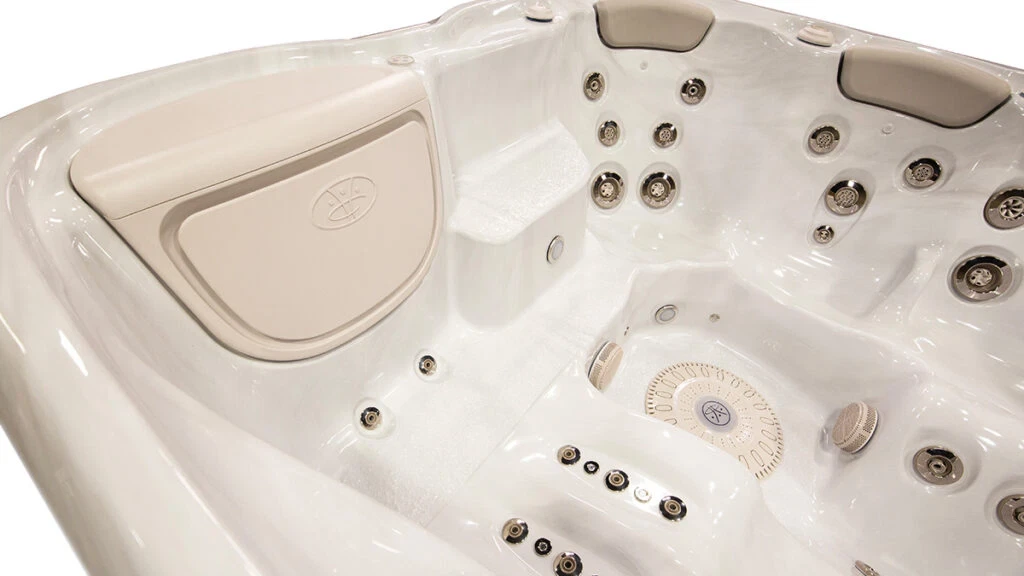 Hydropool Whirlpool Nutzung Garten Wellness zuhause