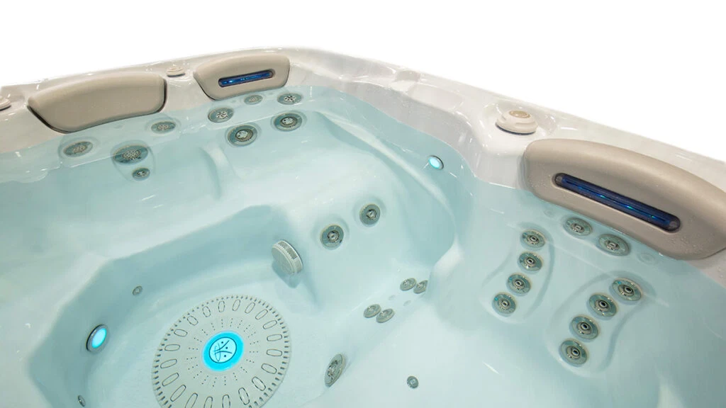 Signature SelfCleaning 455 Whirlpool mit ergonomischen Sitzen in Rheinland-Pfalz