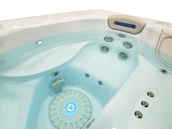 Hydropool Whirlpool Sitze ergonomisch Hydrotherapie Massage
