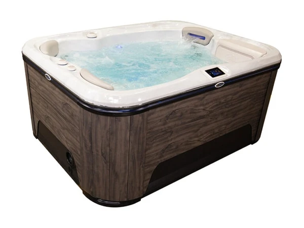 Premium Whirlpool mit automatischer Wasserreinigung nahe Koblenz und Neuwied