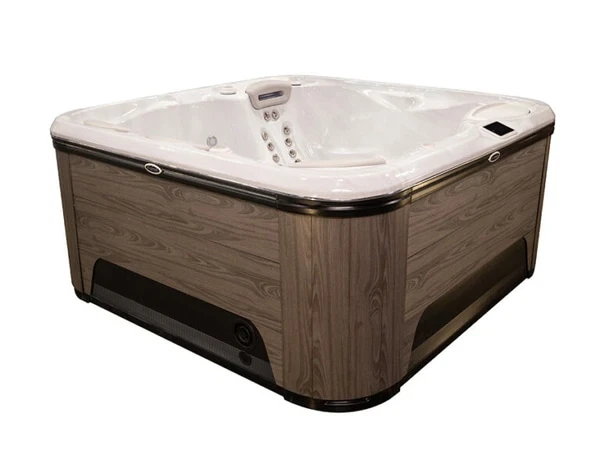 Premium Whirlpool mit automatischer Wasserreinigung nahe Koblenz und Neuwied