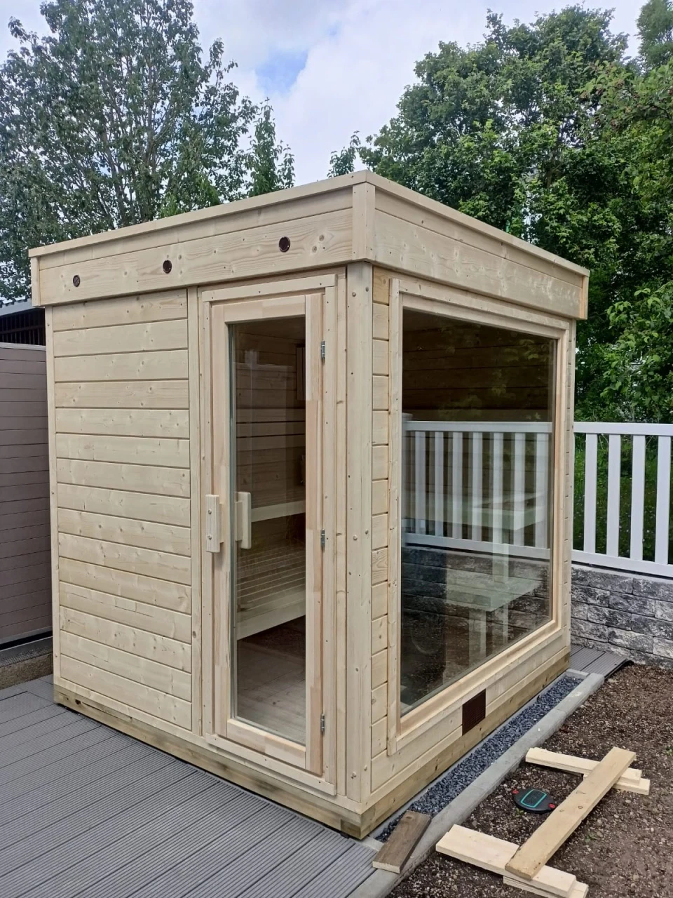 Gartensauna GABI mit Glasfront – Bild 10