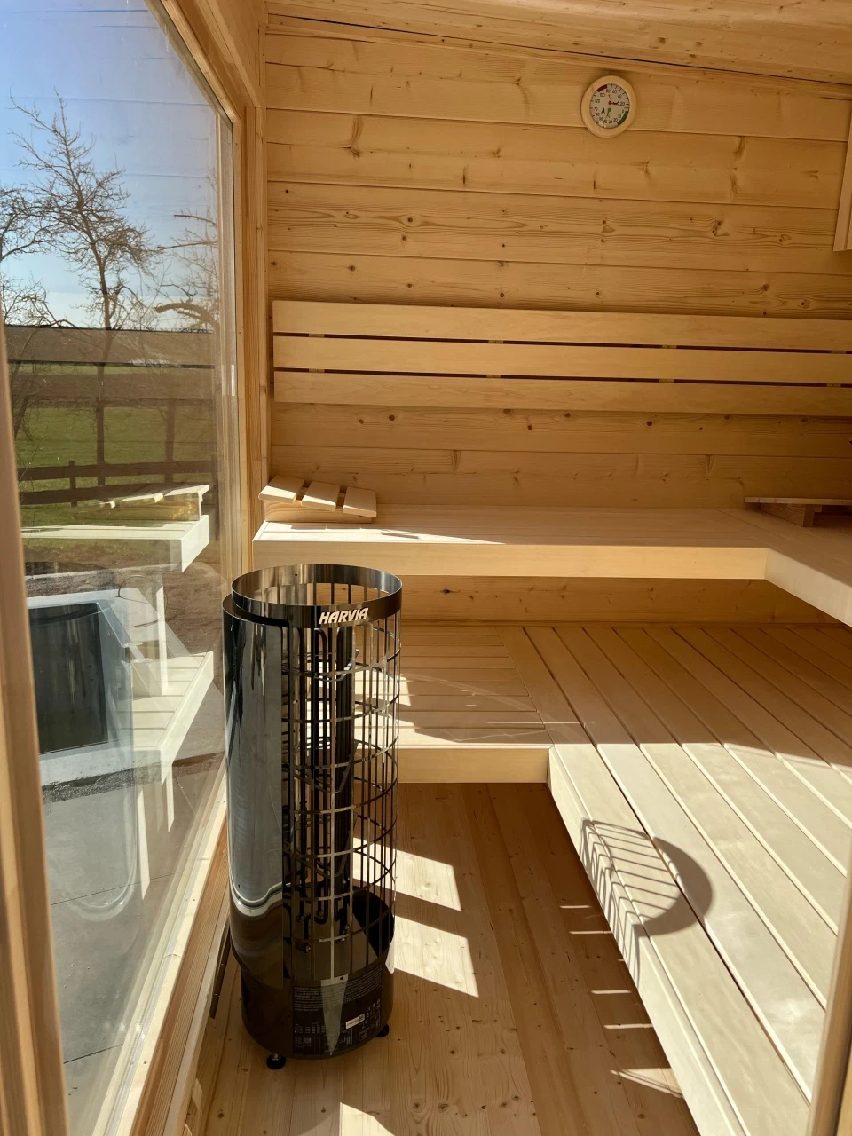 Gartensauna GABI mit Glasfront – Bild 22