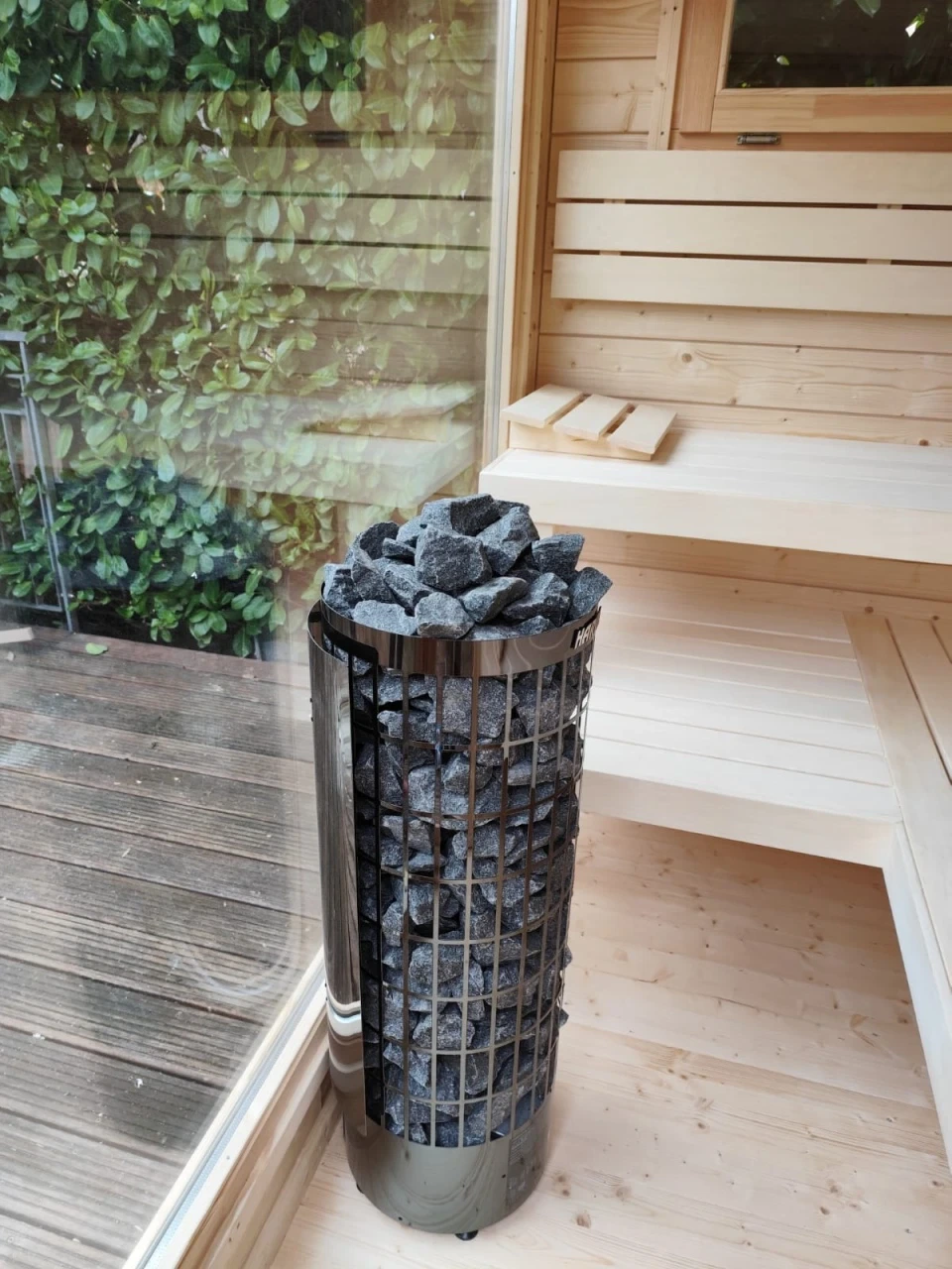 Gartensauna GABI mit Glasfront – Bild 24