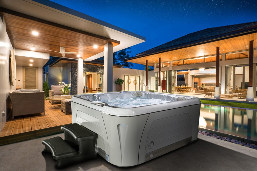 Moderner Serenity 5900 Whirlpool mit ergonomischen Sitzen im Raum Köln und Koblenz