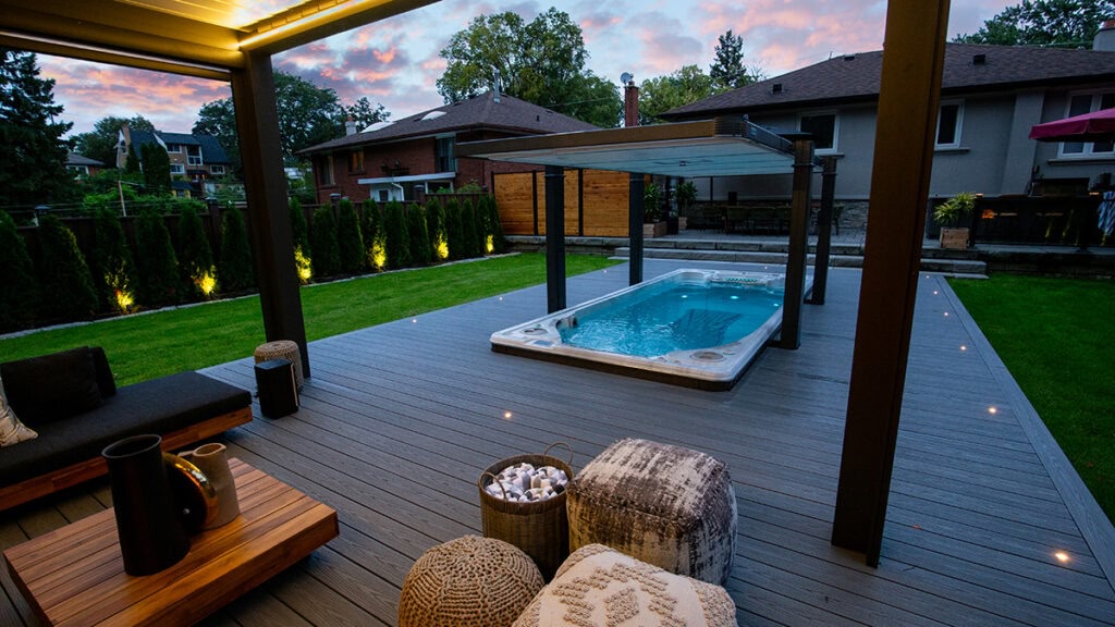 Selbstreinigender Executive Trainer 19EX Swim Spa mit Gegenstromanlage im Raum Köln und Düsseldorf