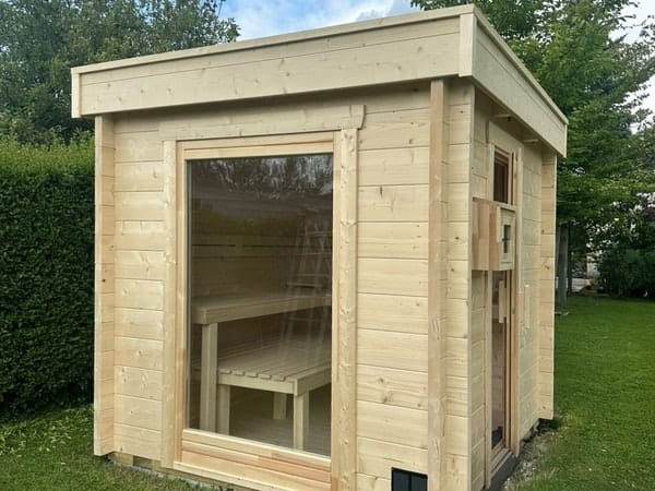 Exklusive Außensauna SANDRA 2323 für Wellness im eigenen Garten in Nordrhein-Westfalen