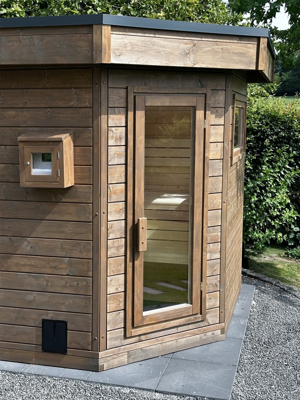 Hochwertige Gartensauna für den Außenbereich nahe Köln und dem Rhein-Sieg-Kreis