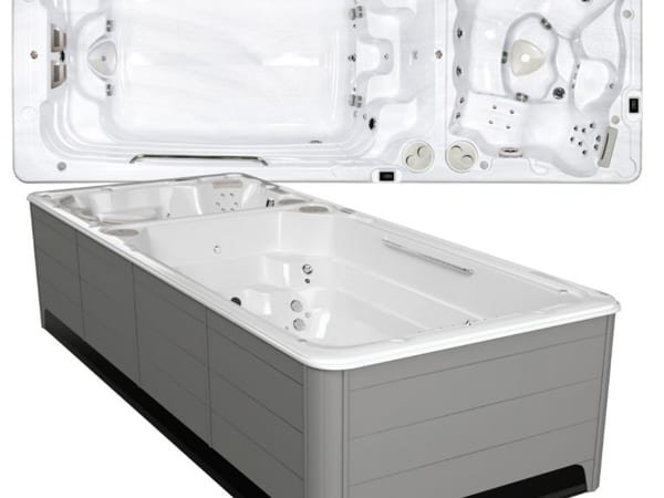 Hydropool AquaSport 19DTAX Swim Spa selbstreinigend Garten