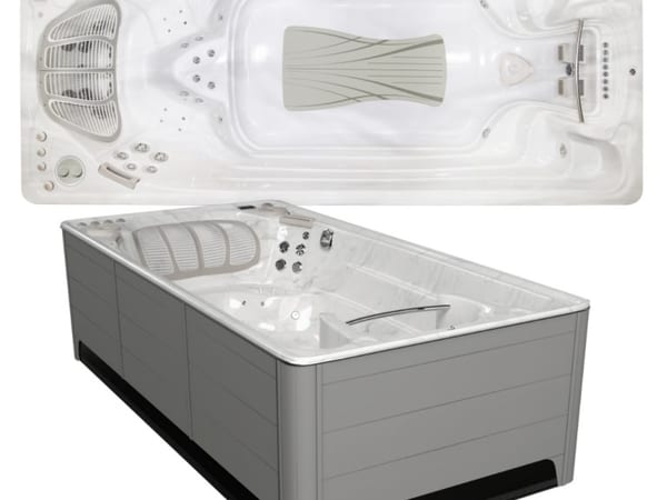 Hydropool AquaTrainer 19EX Swim Spa selbstreinigend Garten