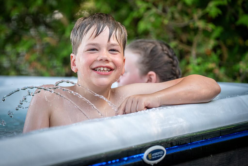 selbstreinigender Whirlpool Nutzung Familie Freunde