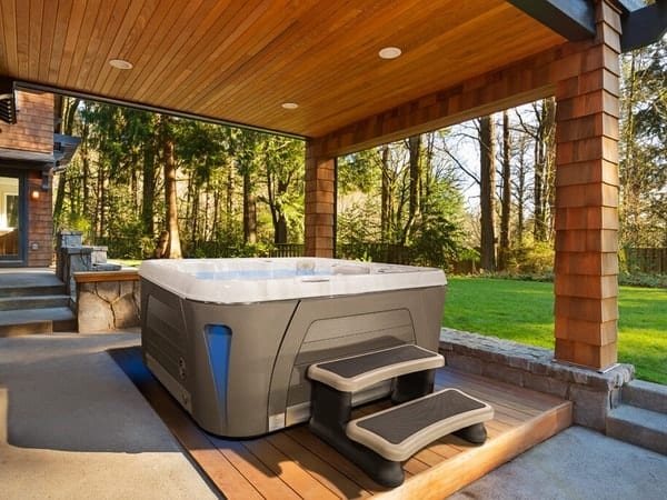 Serenity 6600 Whirlpool von Relaxklusiv für luxuriöse Wellness nahe Bonn kaufen