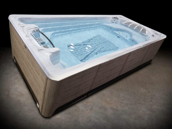 Outdoor Swim Spa mit Selbstreinigungssystem im Rhein-Sieg-Kreis kaufen