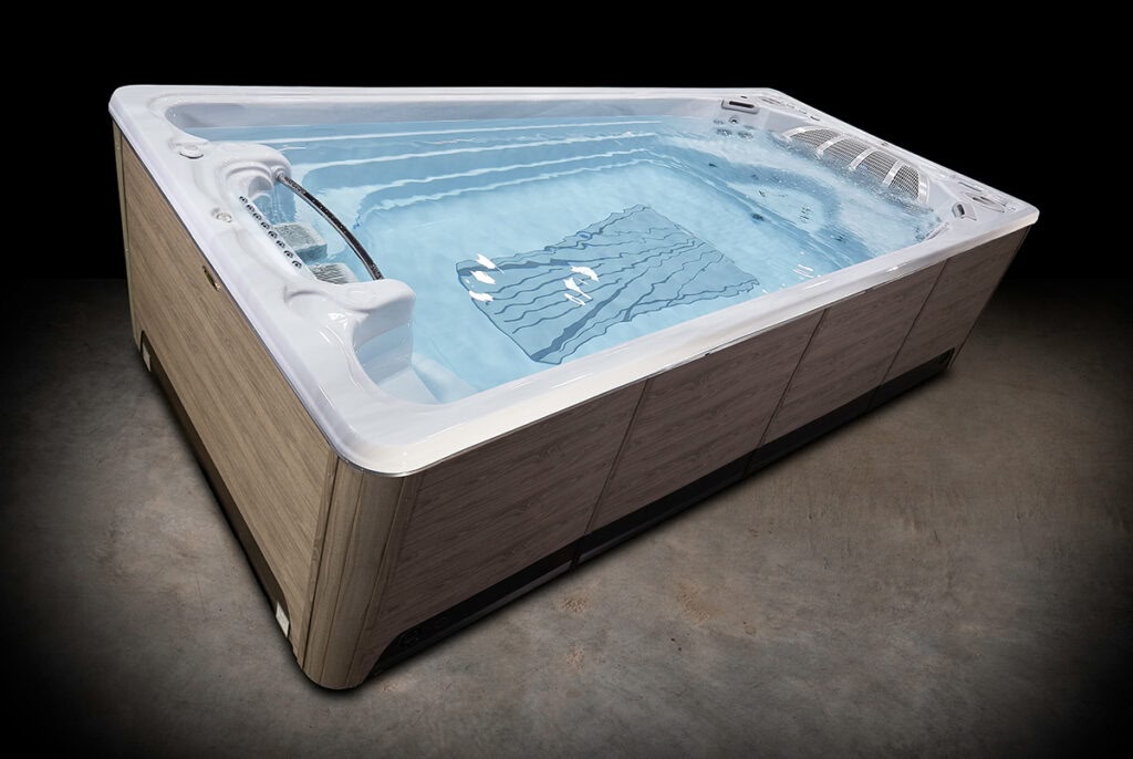 Outdoor Swim Spa mit Selbstreinigungssystem im Rhein-Sieg-Kreis kaufen