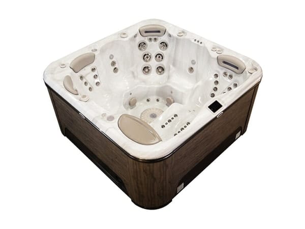 Signature SelfCleaning 679 Whirlpool mit Selbstreinigungssystem von Relaxklusiv nahe Bonn kaufen