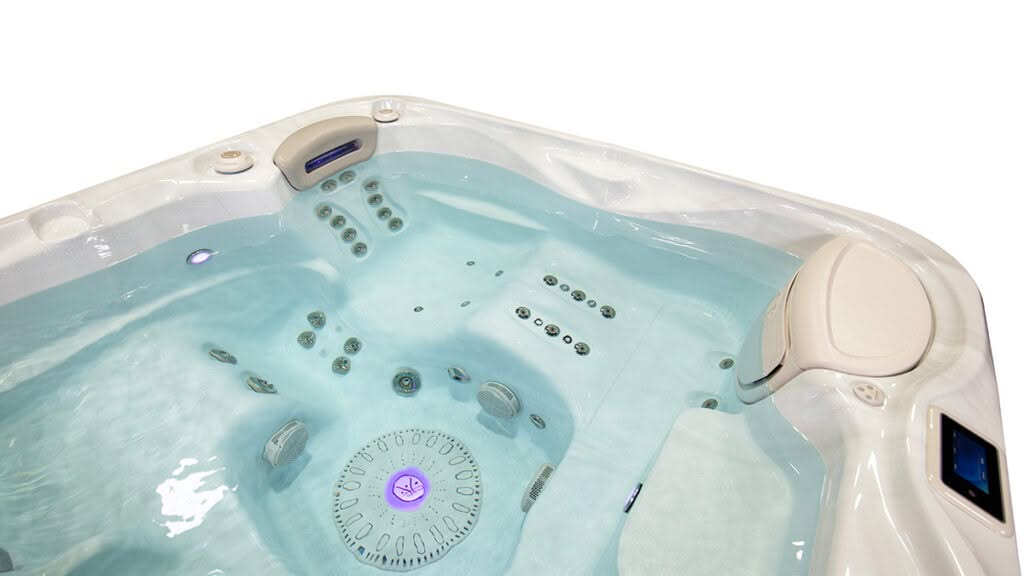 Moderner Whirlpool mit Selbstreinigung und LED-Beleuchtung im Raum Bonn und Köln