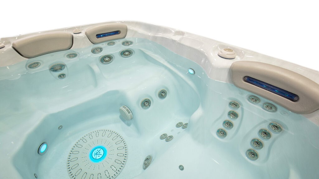 Signature SelfCleaning 455 Whirlpool mit ergonomischen Sitzen in Rheinland-Pfalz