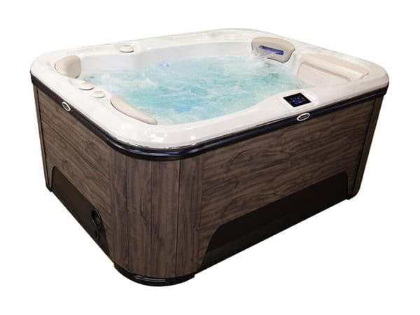 Premium Whirlpool mit automatischer Wasserreinigung nahe Koblenz und Neuwied