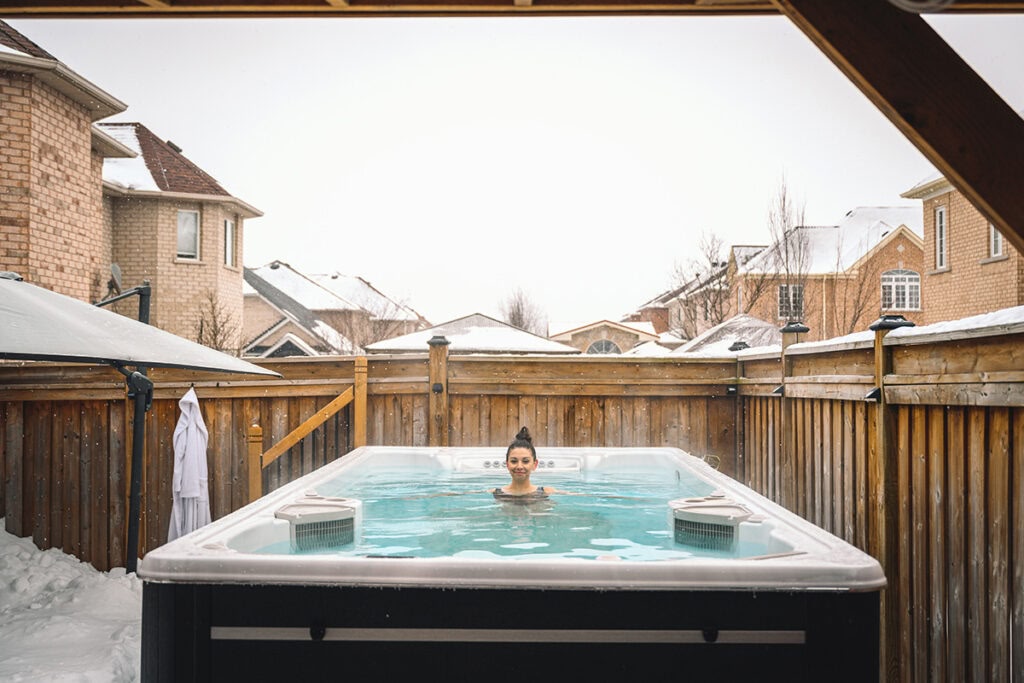 Hochwertiger Swim Spa für Schwimmtraining und Entspannung nahe Leverkusen und Bonn