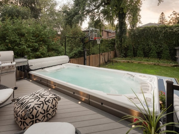 Outdoor Swim Spa mit Selbstreinigungssystem im Rhein-Sieg-Kreis kaufen