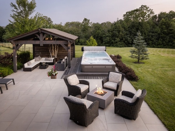 Aqua Sport 19DTAX Swim Spa für luxuriöse Wellnessmomente im eigenen Zuhause