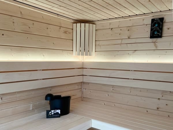Gartensauna GABI mit Glasfront – Bild 28
